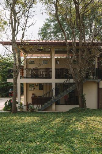 레스토랑, 정글 파라다이스 (Jungle Paradise) in 우다왈라위