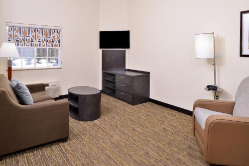 Candlewood Suites Winchester, an IHG Hotel