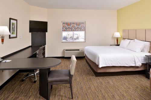 Candlewood Suites Winchester, an IHG Hotel