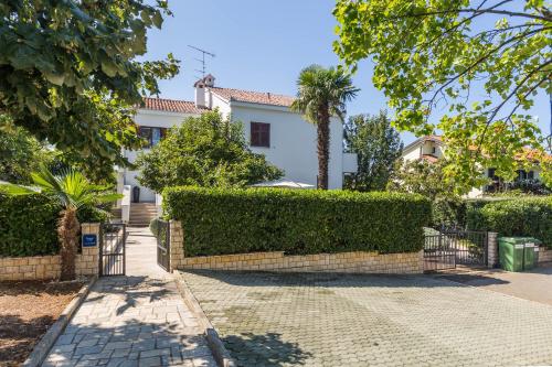 Apartments Bori - image 3