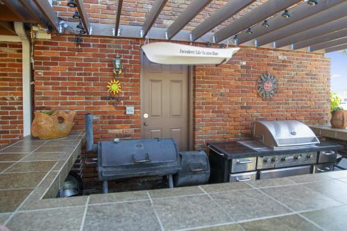 Lovely 5 BR home only 15mins from downtown NOLA - image 6