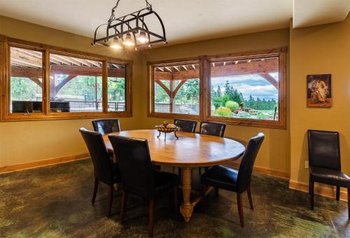 Talus Rock Retreat