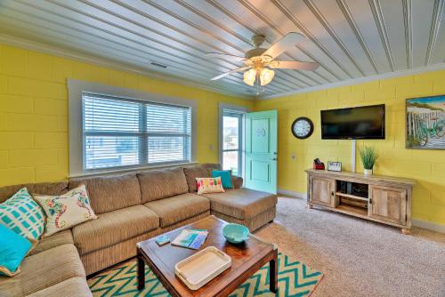 . Colorful Cottage with Patio Across from the Beach!
