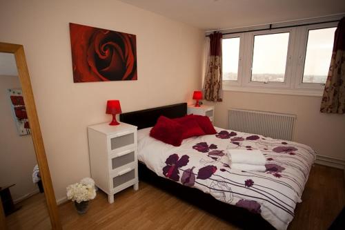 Victoria Centre Apartments in the Shopping Centre - Nottingham City Centre - Cook as you would at Home - image 9