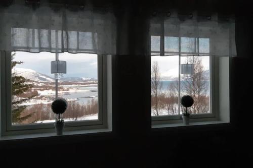 Best of Lyngen panorama apartment - image 6
