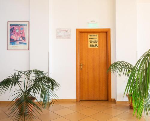 Hotel Dana - image 6
