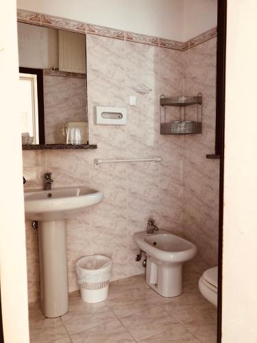 Hotel Garisenda - image 4