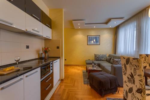 Konyha, Vila Barovic and Spa in Golija