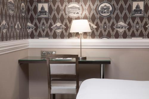 Elysées Hôtel - image 7