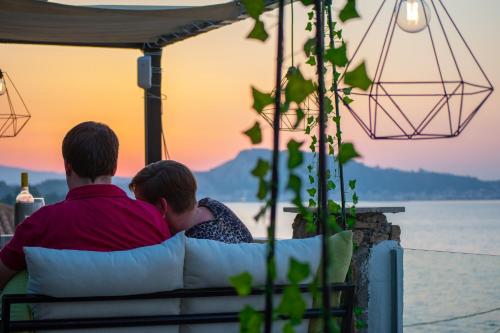 Agoulos Beach Hotel - image 13