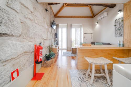 ポルト Nomad's Bonjardim City Flats 2つ星 ゲストハウス プール