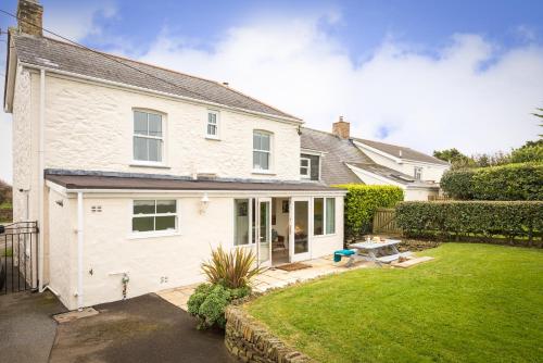 Popham Cottage In Cornwall, , Cornwall