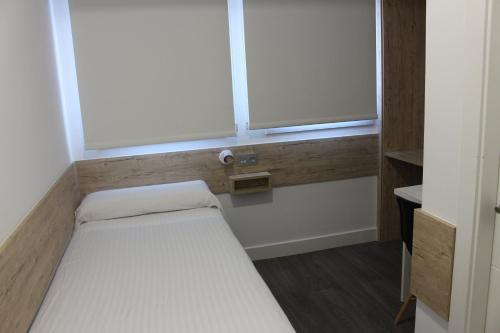 Deluxe Hostels & Suites Merida Room Type - Deluxe Single Room with Balcony