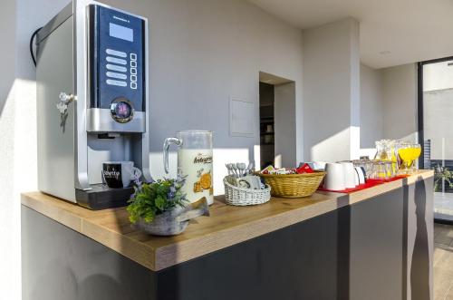 Food and beverages, All Saints Suites Bb Kastela in Kastela