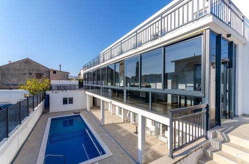 Entrance, All Saints Suites Bb Kastela in Kastela