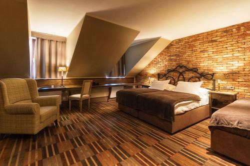 Park Hotel Popovicky - image 4