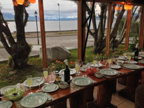 Restaurant, Hotel Capitan Eberhard in Puerto Natales