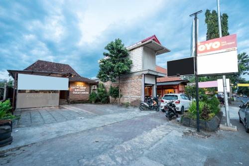 OYO 2380 Alea Guesthouse