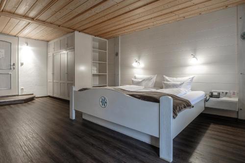 1 king bed