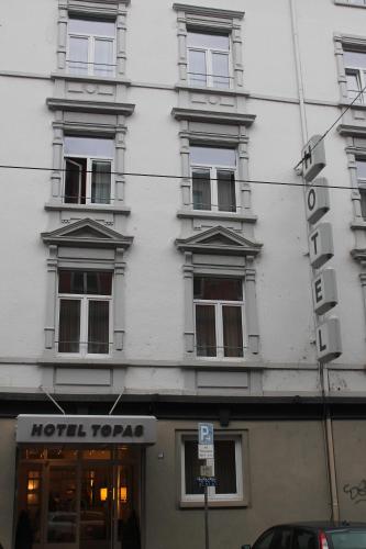 Hotel Topas - image 1