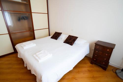 V12 Apartments - Alfieri 2A