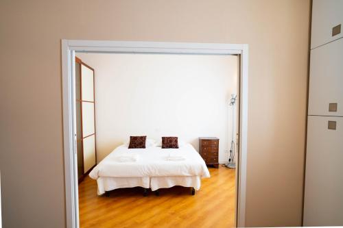 V12 Apartments - Alfieri 2A 5