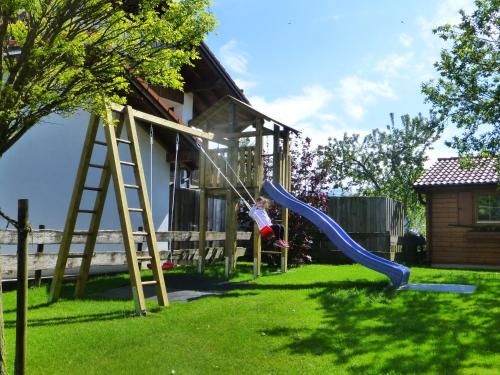 Playground, Gastehaus Seeklause in Camping Brunnen