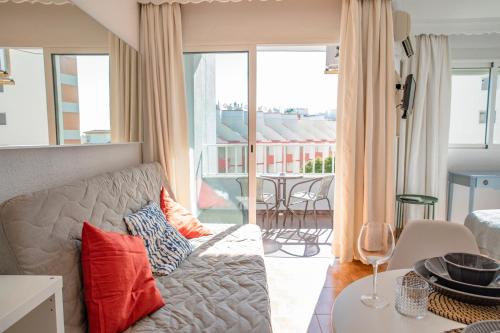 Apartamentos Palm Beach Club Carihuela - image 4