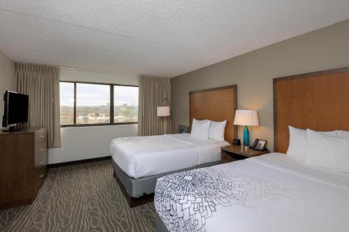 La Quinta by Wyndham Secaucus Meadowlands - main image