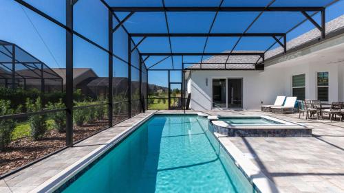 Paradise at Providence - main image