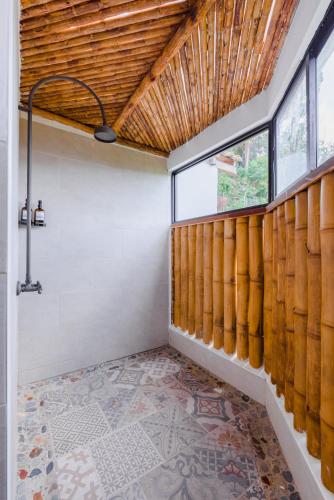 239129512 Hotel Kawa Mountain Retreat