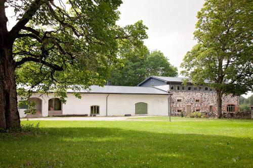 Eistvere Manor Accommodation 