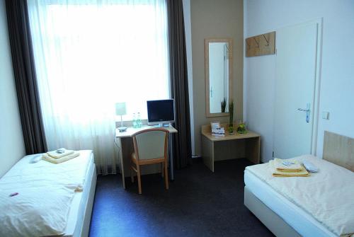 Hotel Mama Mia Garni - image 5