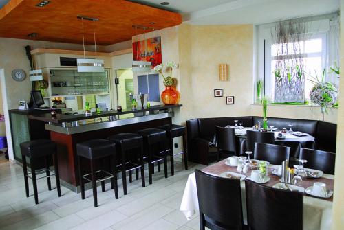 Hotel Mama Mia Garni - image 6