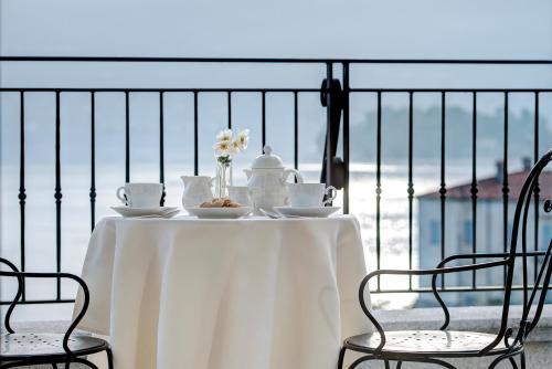 Grand Hotel Majestic - image 12