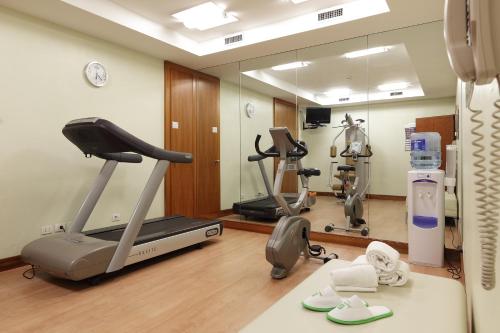 Holiday Inn Milan Nord Zara - image 11