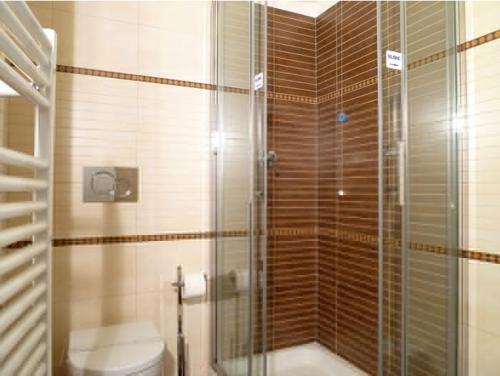 Manila Inn – Rome