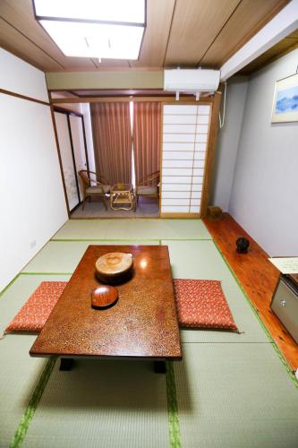 Rakki Onsen Ryokan in Nagano