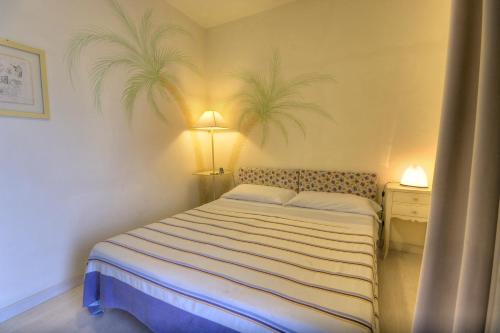 Double Room image 7