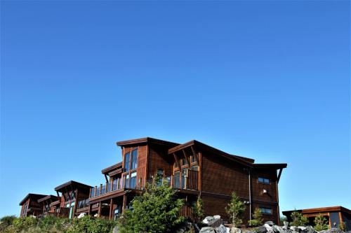 Large & Luxurious Oceanview Villa - Pacific Rim Retreat