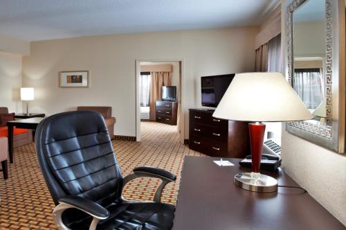 Holiday Inn Express Orlando-Ocoee East