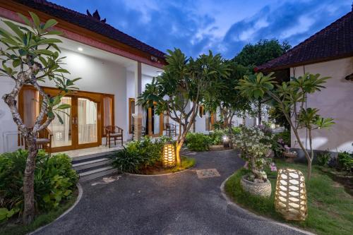 Nusa Indah Bungalow 5
