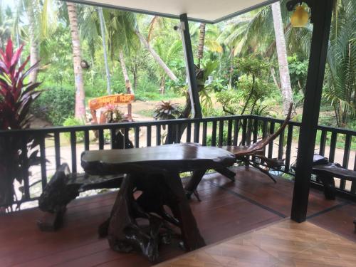 Phumiphat resort Koh Mook