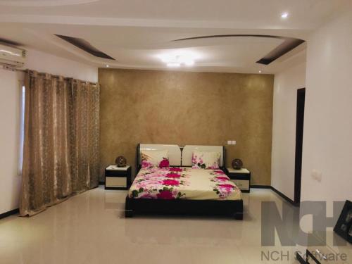 SALY - Villa Kage 6 chambres -Clim-Wifi-Eau chaude-Billard-Babyfoot-Ping pong-Canal - ELECTRICITE NO in סאלי