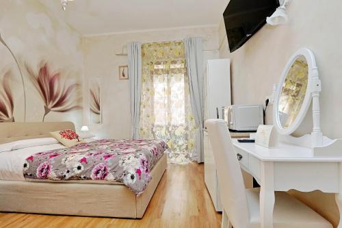 Deluxe rooms and Chilling Jacuzzi Suite Guesthouse, Roma (foto 3)