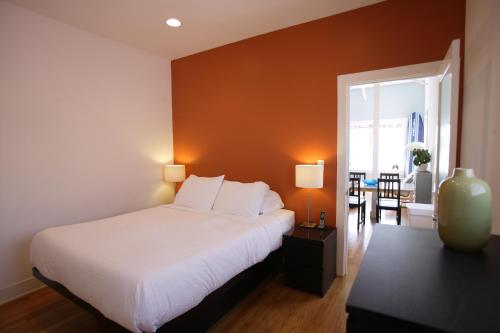 Venice Suites - main image