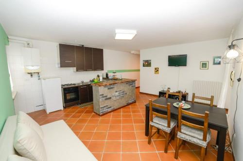 Loft Free Parking Agli Ulivi moderno e spazioso