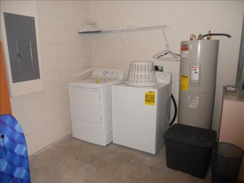 56 Reserve House - image 6