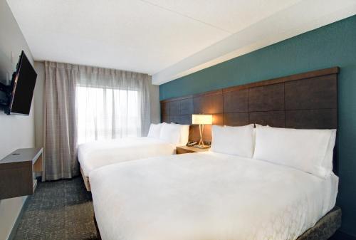 Staybridge Suites Toronto - Vaughan South, an IHG Hotel