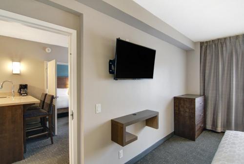 Staybridge Suites Toronto - Vaughan South, an IHG Hotel